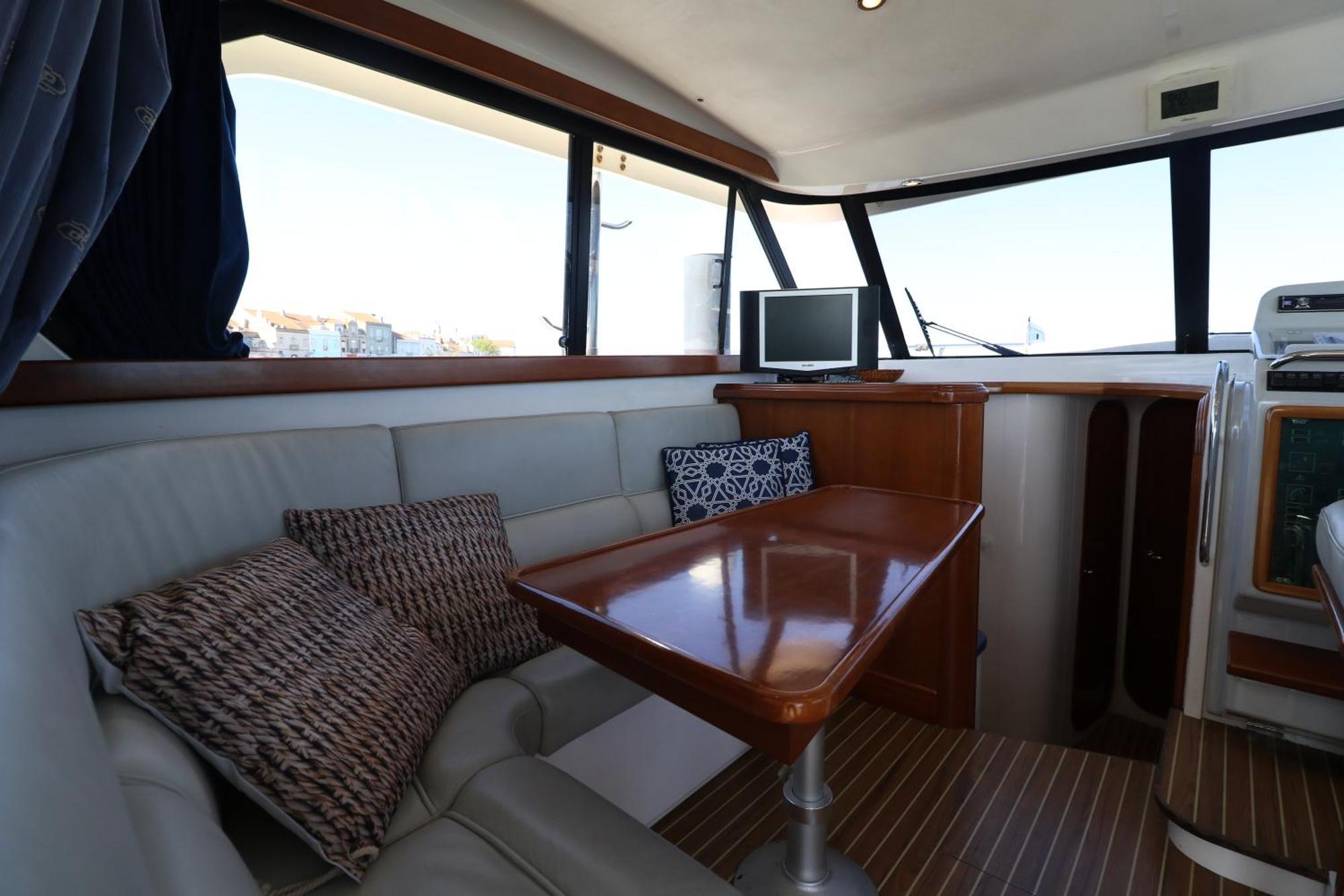 Private Yacht, We Love Our Guests Lisboa Ngoại thất bức ảnh